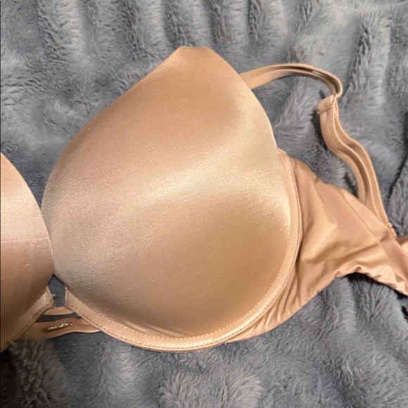 Victoria’s Secret very sexy push-up 34 DDD - Picture 4 of 5